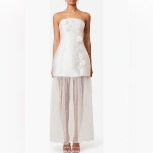 Elliatt Oleander Floral Appliqué Mini